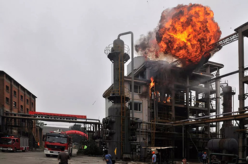 化工行業(yè)氣體泄漏安全事故不斷頻繁，氣體監(jiān)控的重要性不可忽視