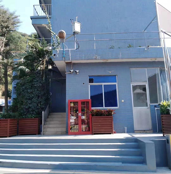 惡臭在線監(jiān)測(cè)系統(tǒng)安裝現(xiàn)場(chǎng)