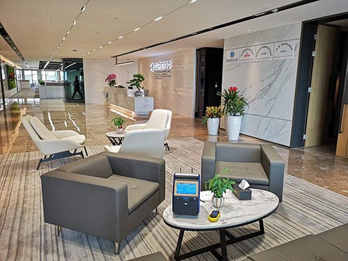 移動(dòng)式八合一氣體檢測(cè)儀